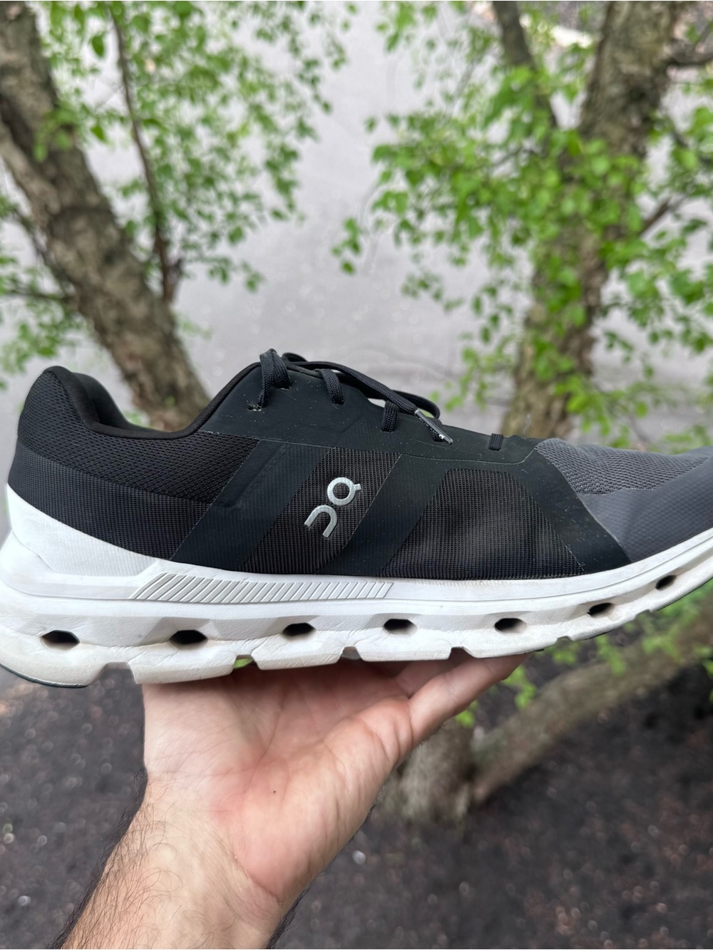 ON Cloudrunner Eclipse Frost Men’s 13 Running Shoes